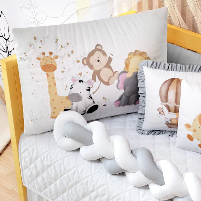 Quarto de Bebê Completo Safári Aquarela 20 Peças