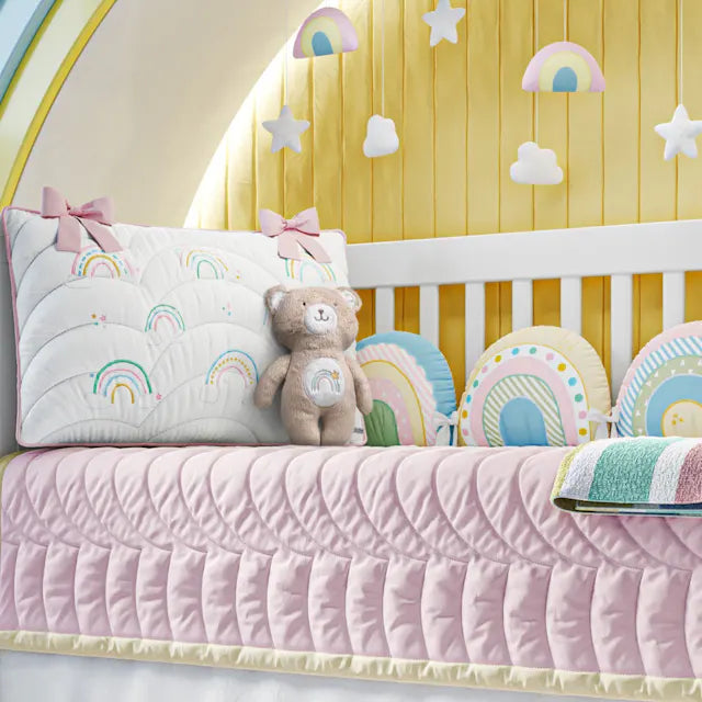 Quarto de Bebê Completo Arco-íris Patchwork 29 Peças